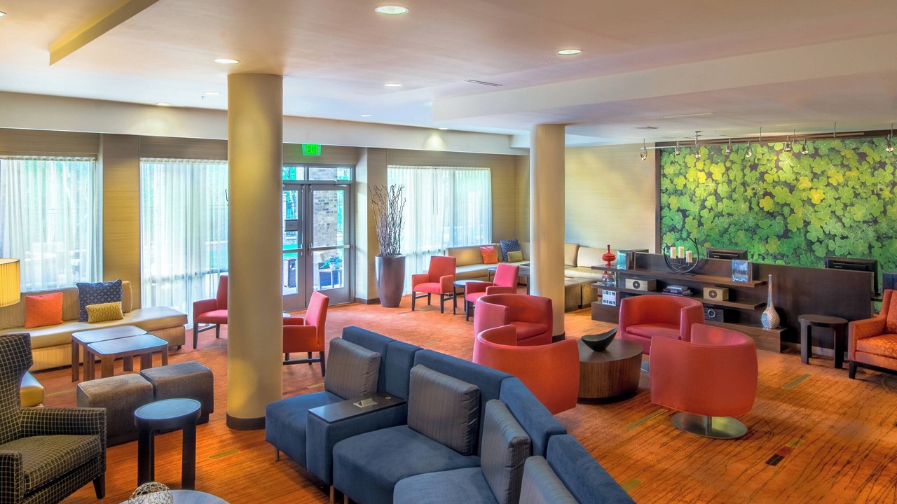 Photo of Others in Charleston