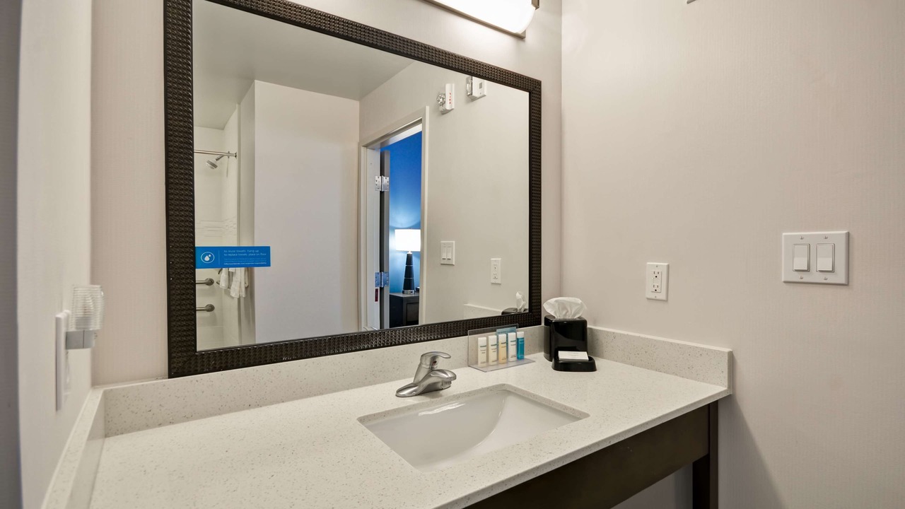 Photo of Bathroom in Kenedy