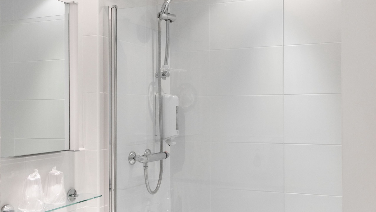 Photo of Bathroom in Glasgow Westend