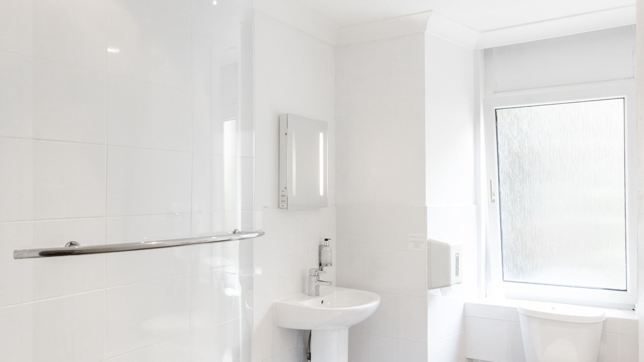 Photo of Bathroom in Glasgow Westend