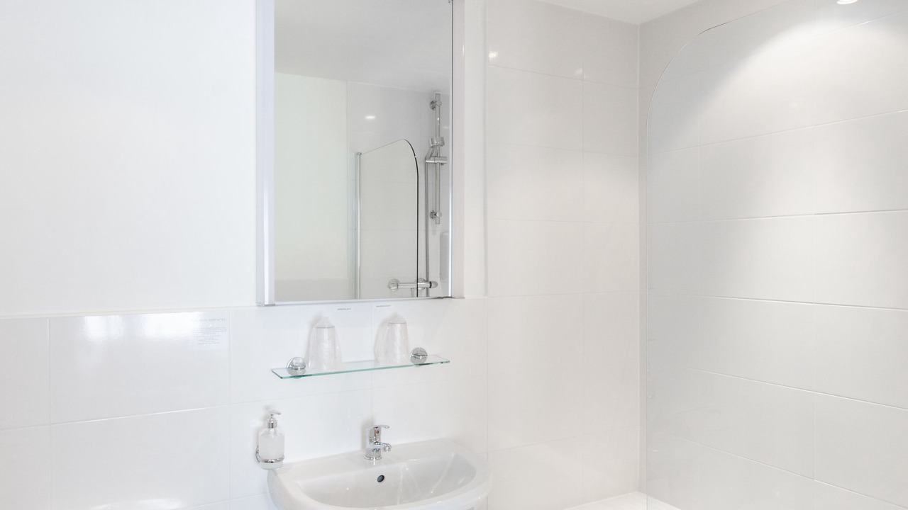 Photo of Bathroom in Glasgow Westend