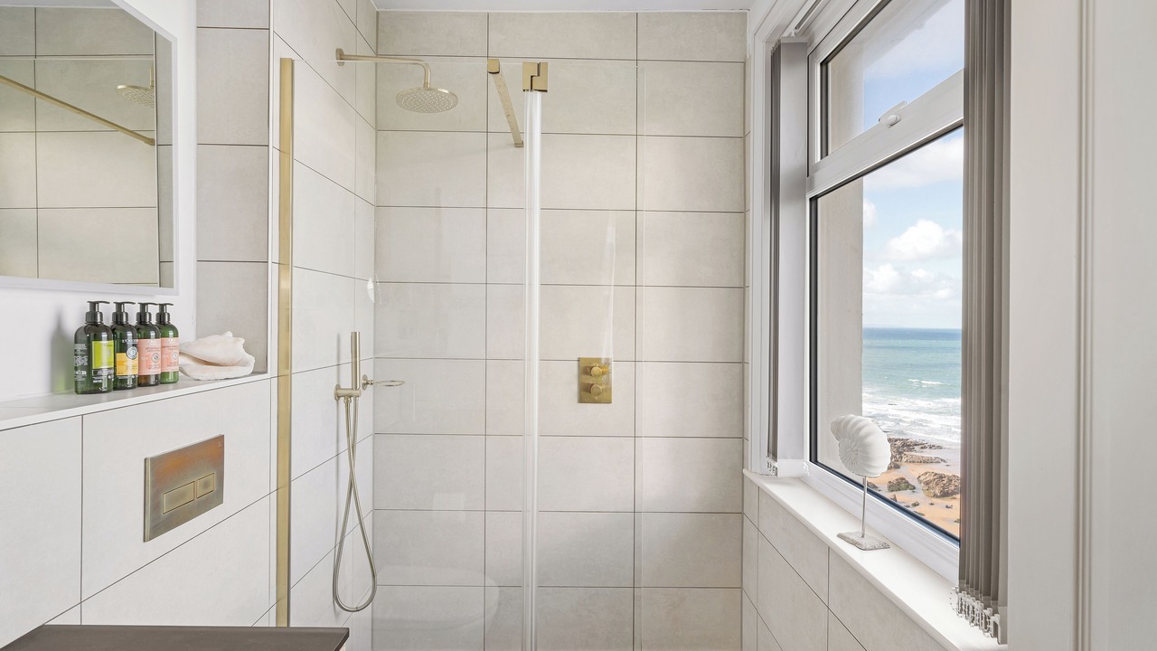 Photo of Bedroom in Mortehoe