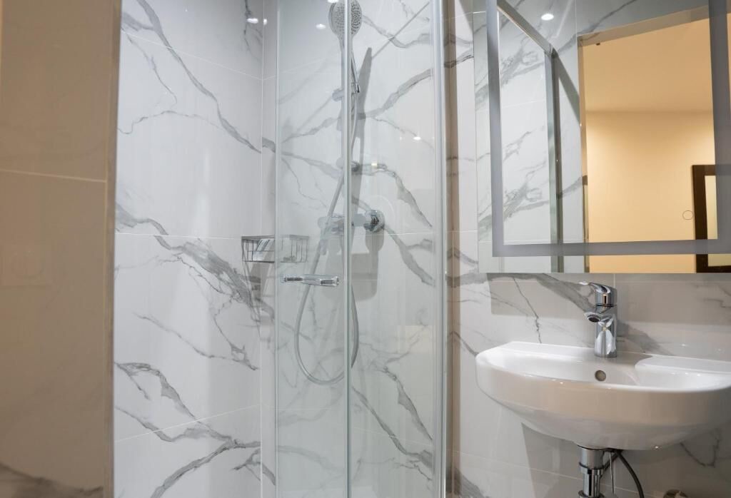 Photo of Bathroom in Issy-les-Moulineaux