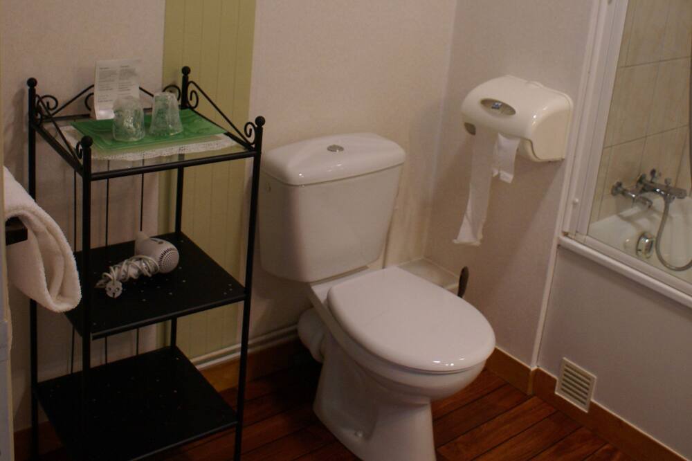 Photo of Bathroom in Morlaix