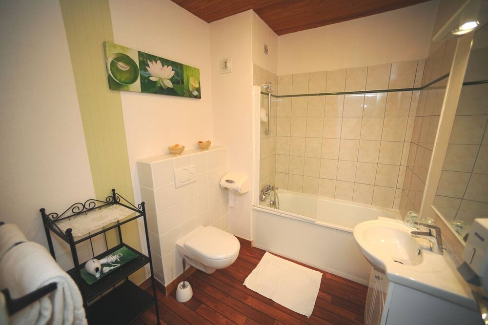 Photo of Bathroom in Morlaix
