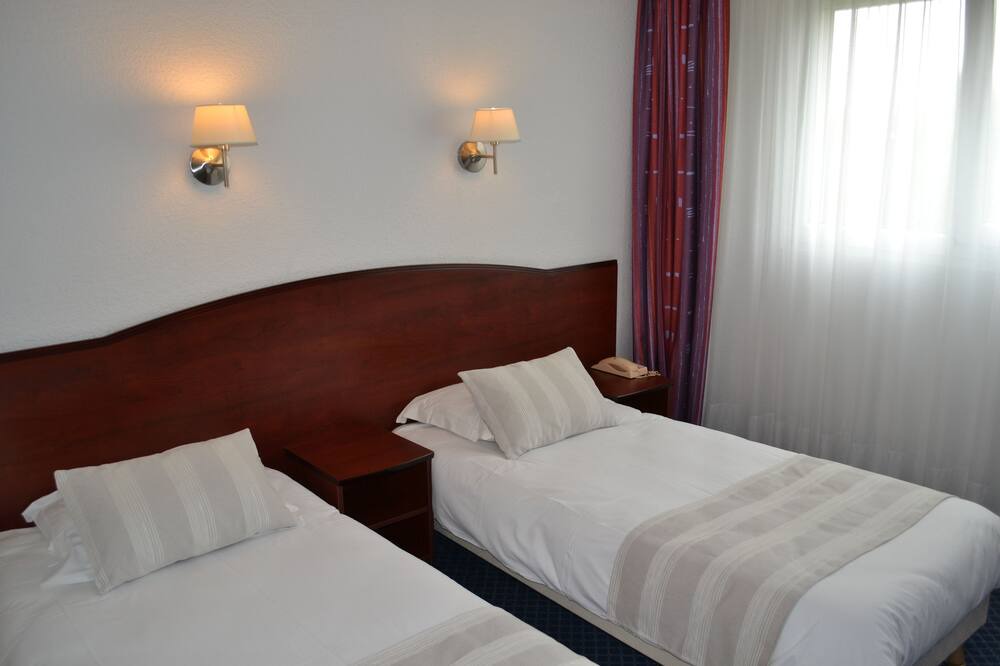 Photo of Bedroom in Morlaix