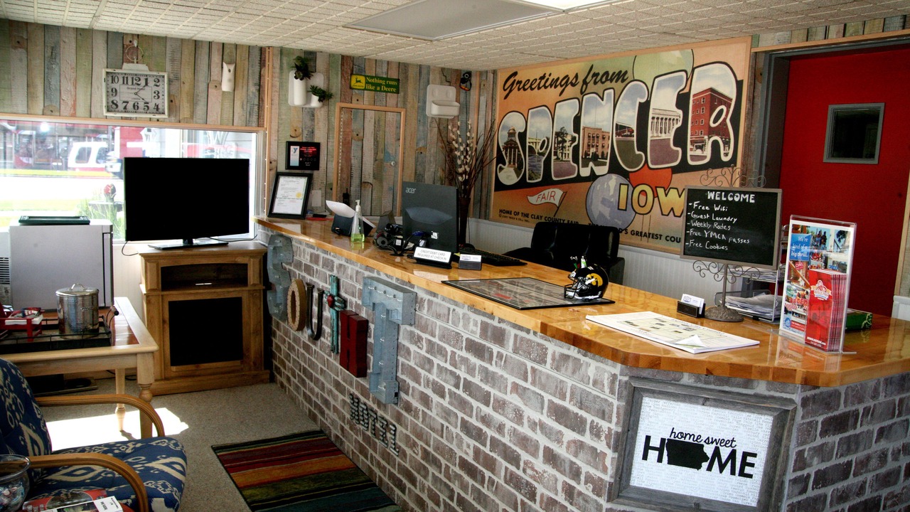 Photo of Others in Spencer