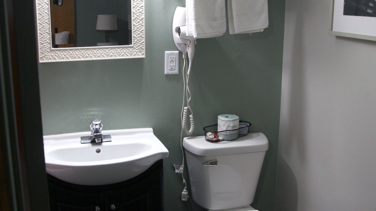 Photo of Bathroom in Spencer