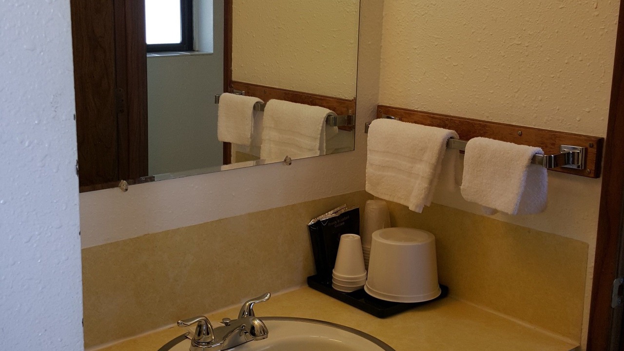 Photo of Bathroom in Roseburg