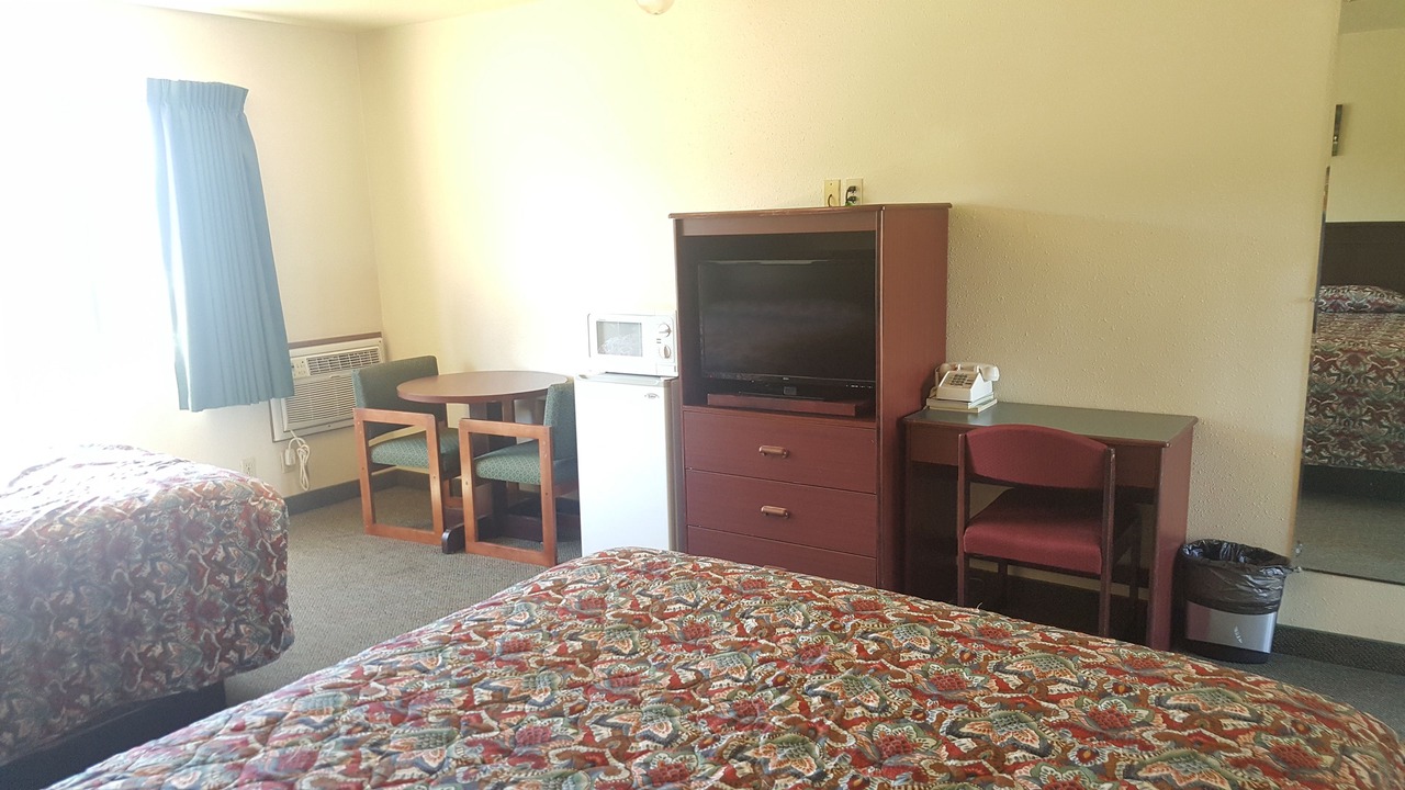 Photo of Bedroom in Roseburg