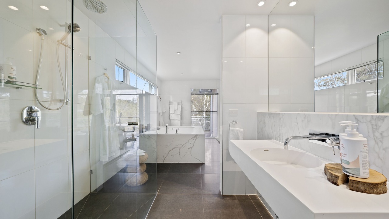 Photo of Bathroom in Hepburn Springs