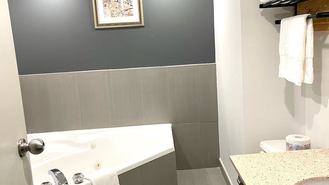 Photo of Bathroom in District Wright - Parc - de - la - Montagne