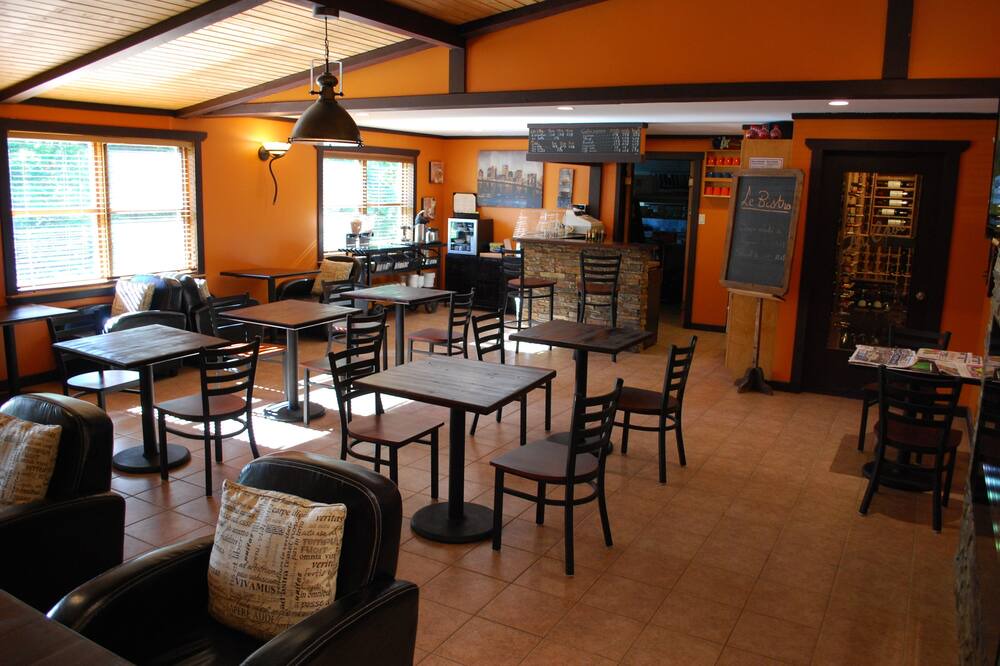 Photo of Others in Bathurst