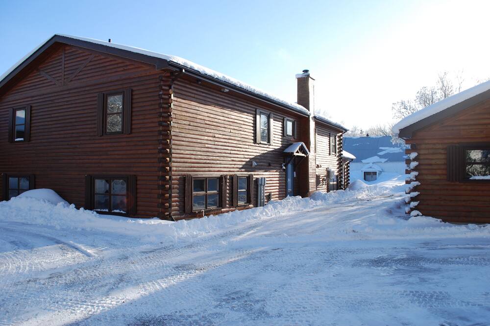 Photo of Outdoor in Bathurst