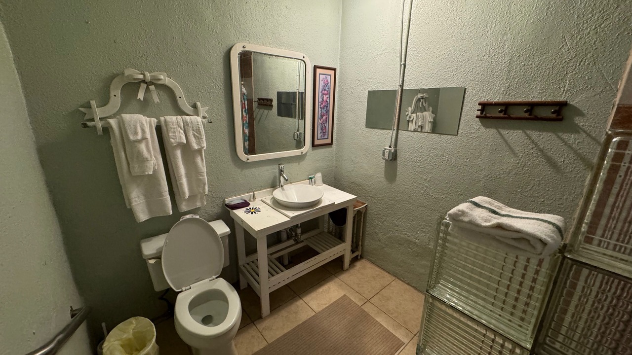 Photo of Bathroom in Antonito