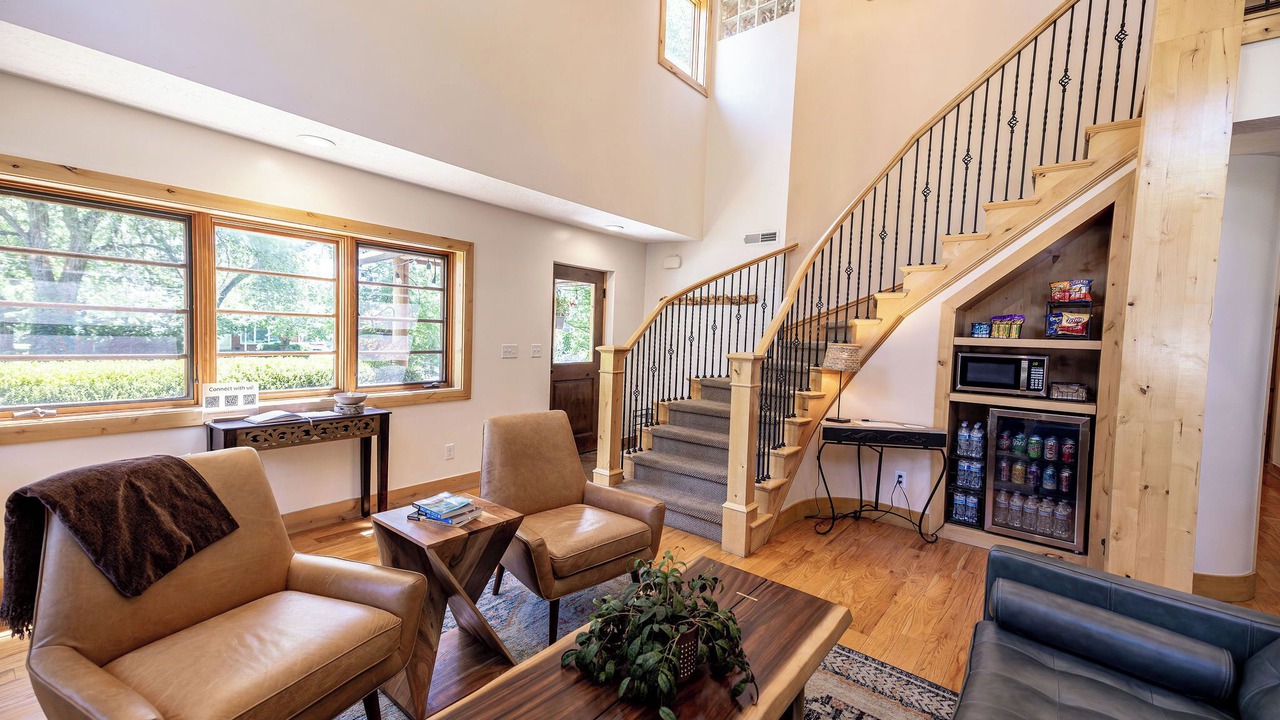 Photo of Livingroom in Holladay