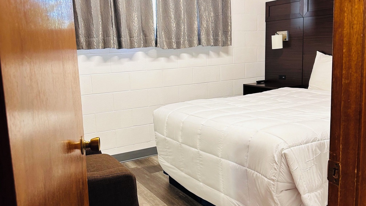 Photo of Bedroom in Blaine