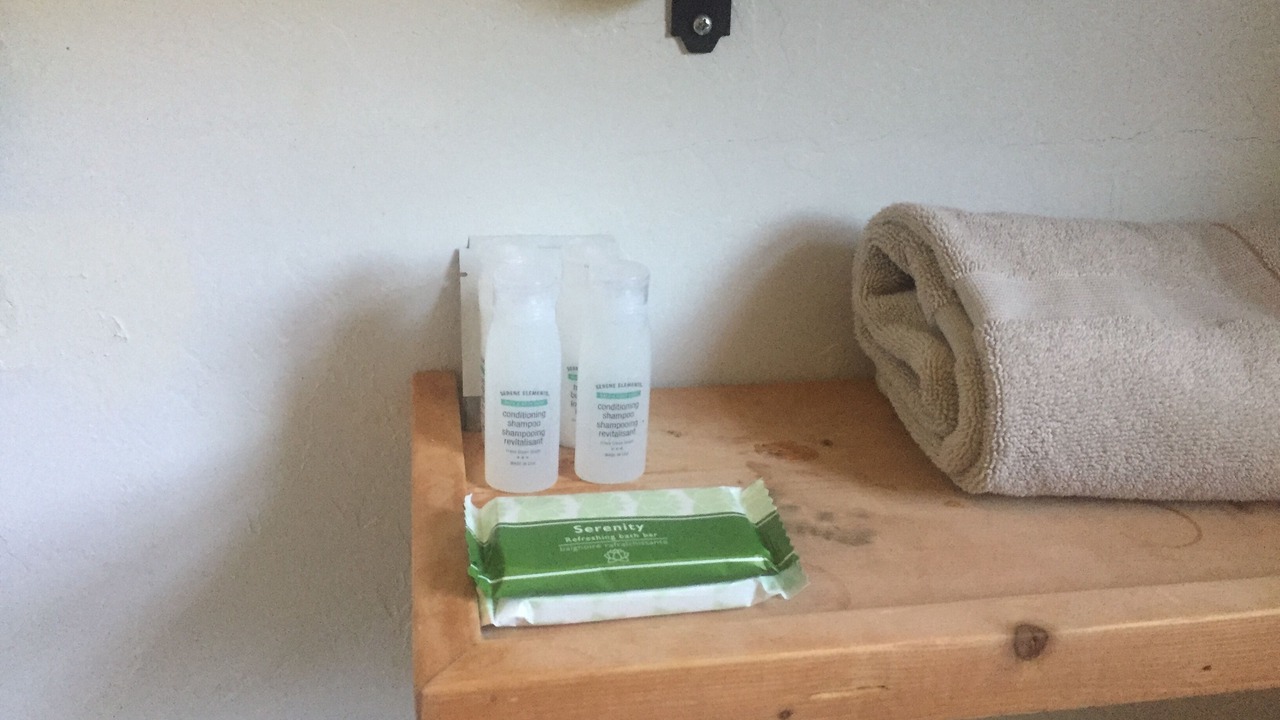 Photo of Bathroom in Dunsmuir