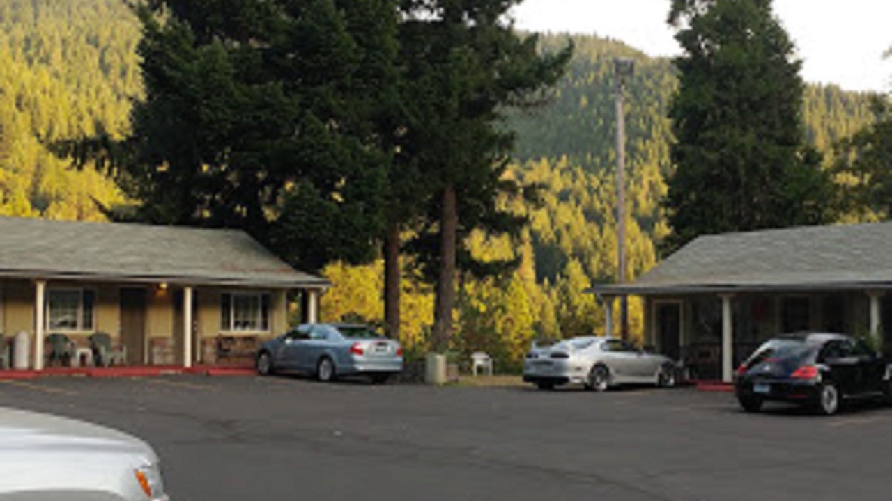 Photo of Others in Dunsmuir