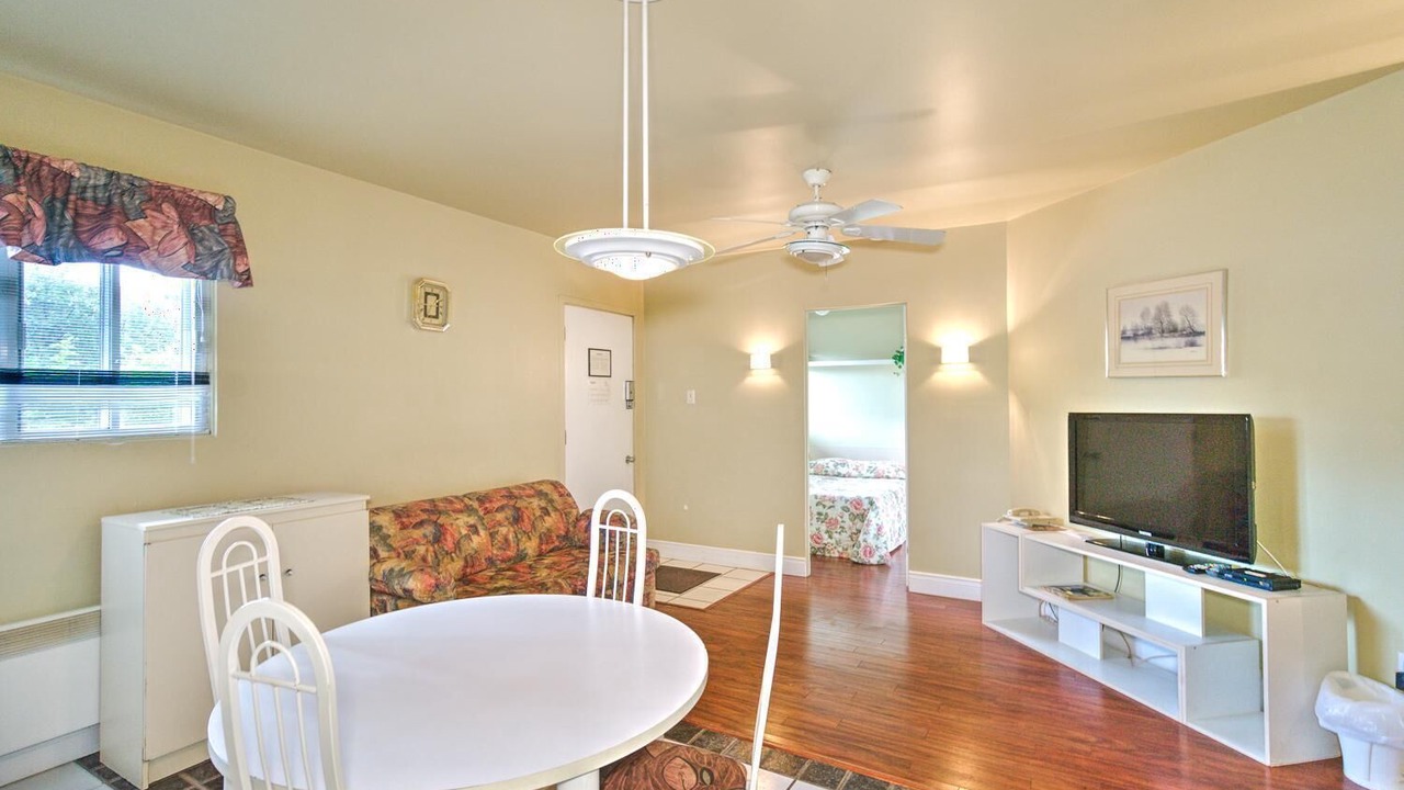 Photo of Livingroom in Saint-Hubert