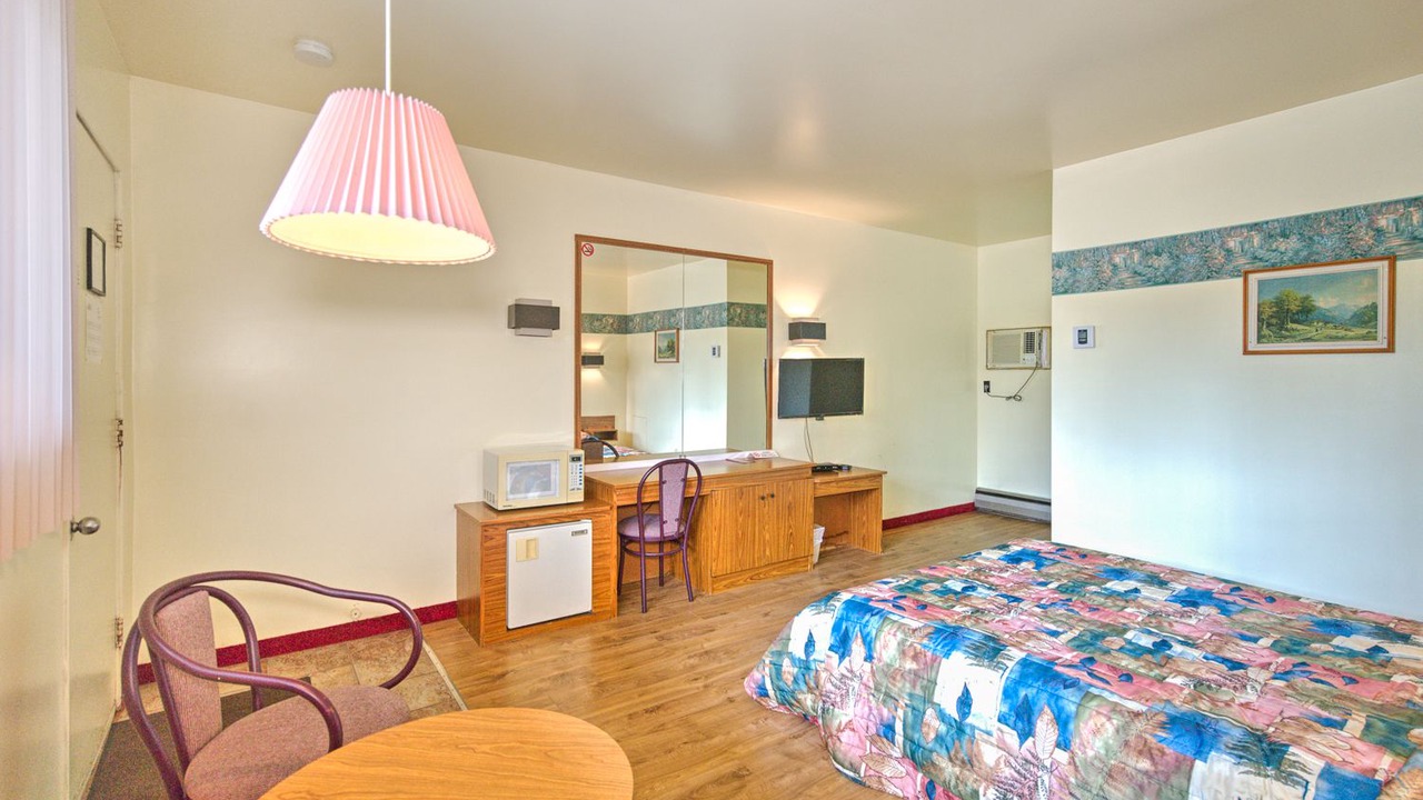 Photo of Bedroom in Saint-Hubert