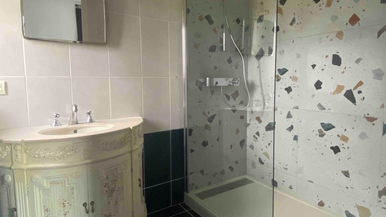 Photo of Bathroom in Saint-Georges-sur-Cher