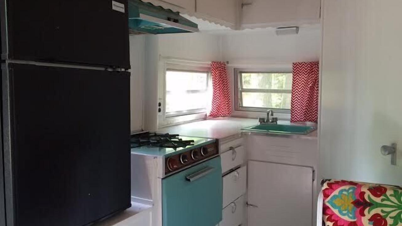 Photo of Others in White Mills