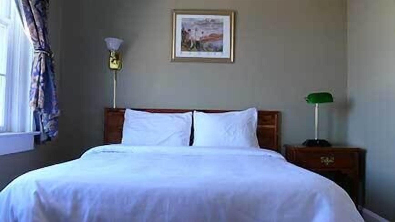 Photo of Bedroom in Linden