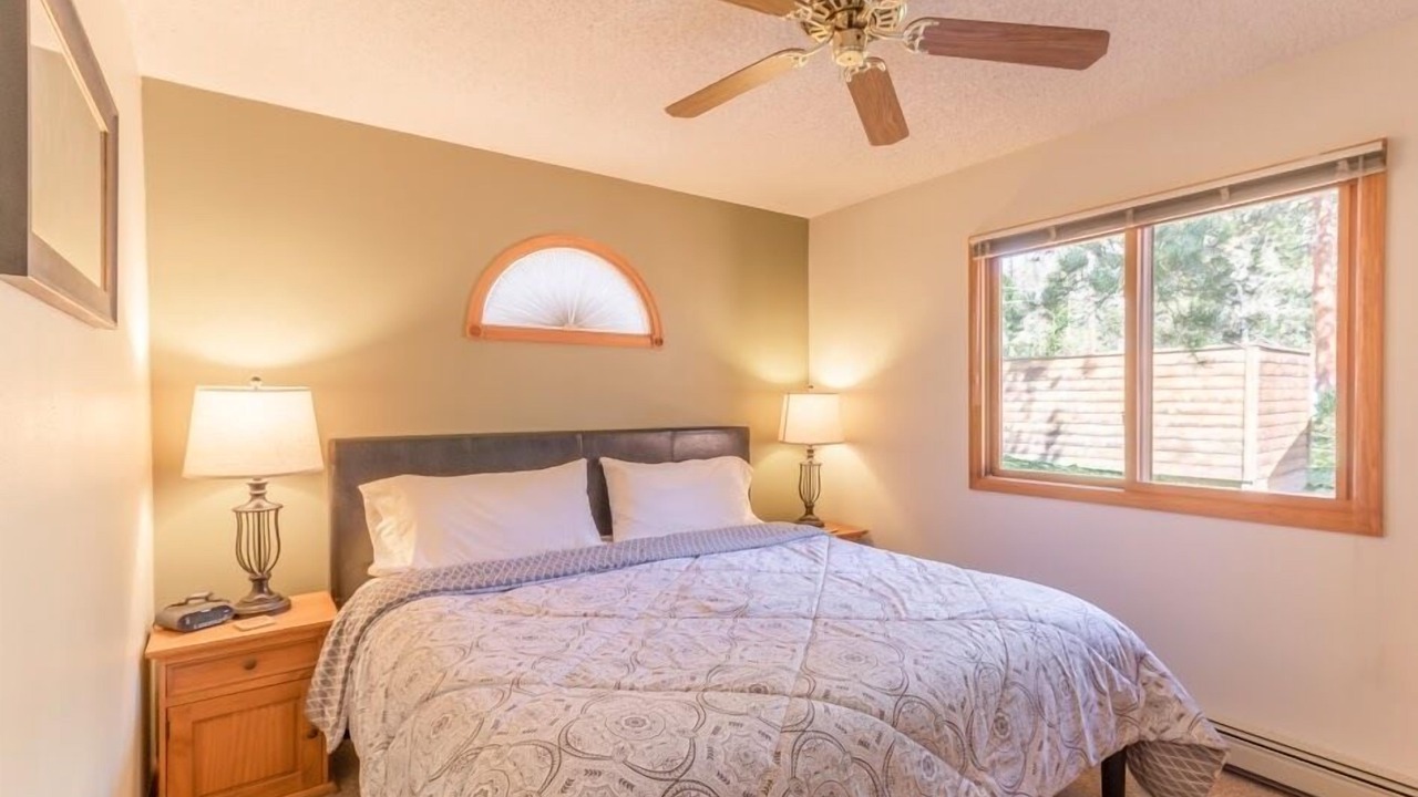 Photo of Livingroom in Estes Park