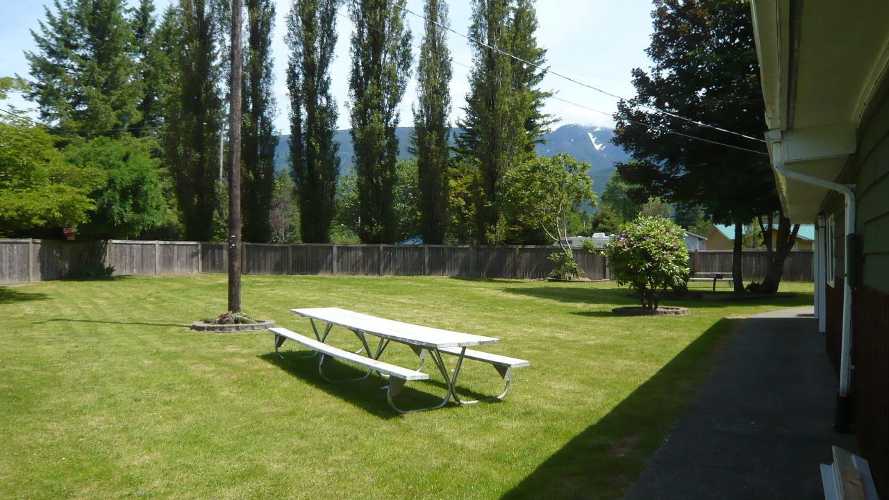 Photo of Outdoor in Gold Bar