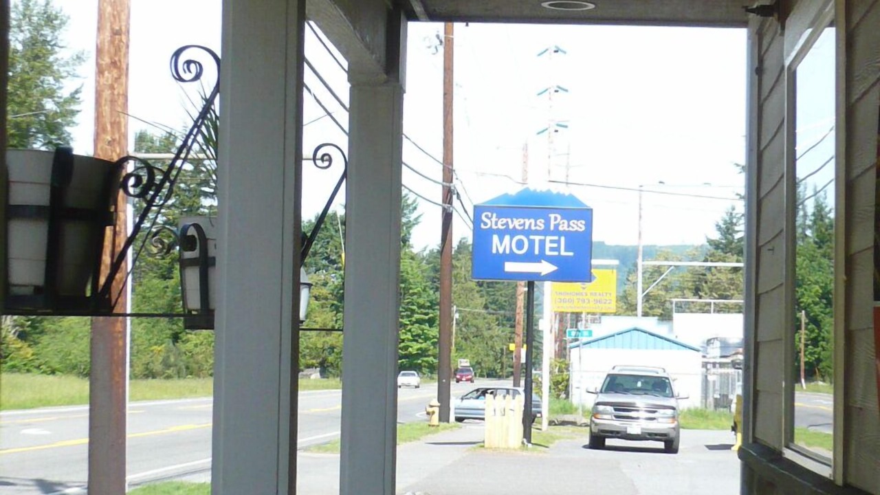 Photo of Outdoor in Gold Bar