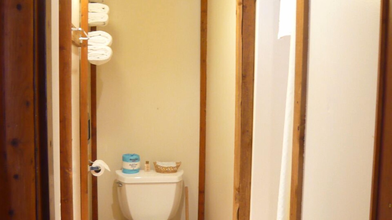 Photo of Others in Gold Bar