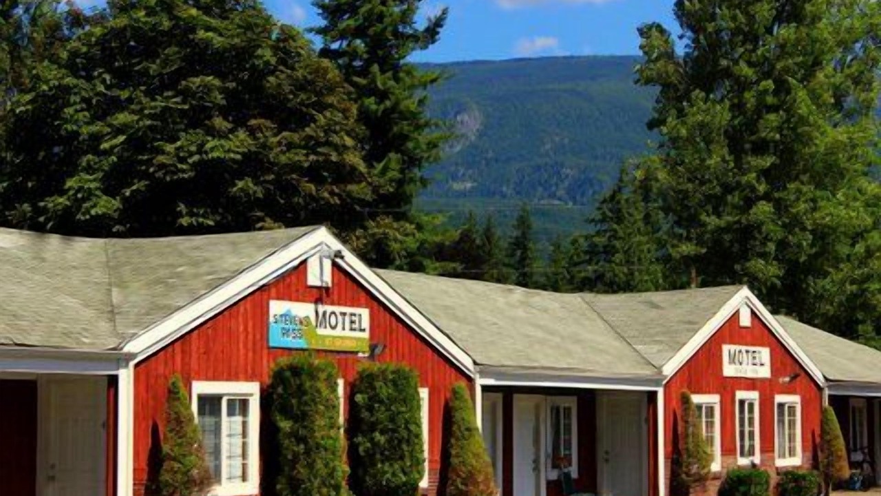 Photo of Outdoor in Gold Bar