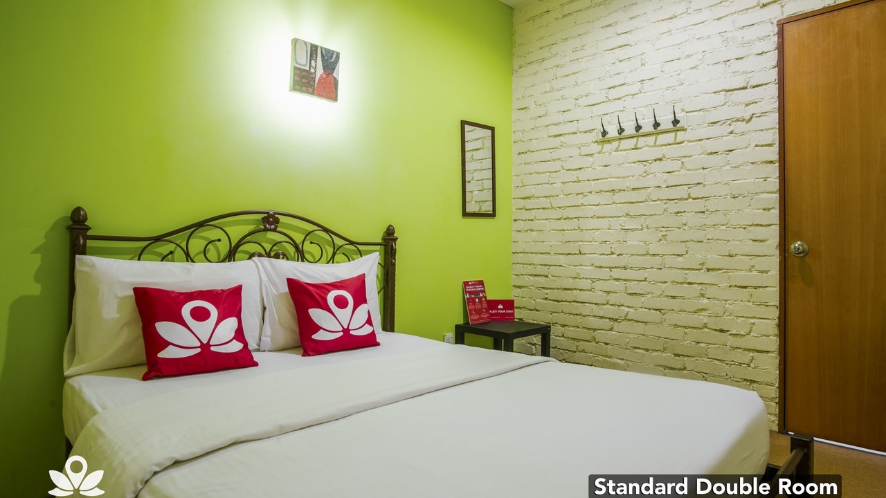 Photo of Bedroom in Chinatown