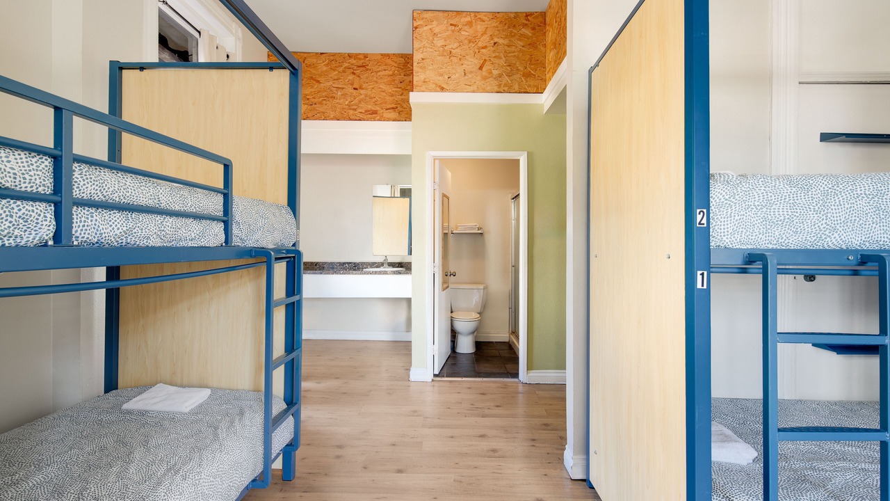 Photo of Bedroom in Gaslamp Quarter