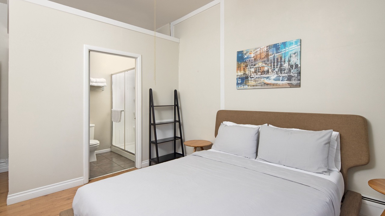 Photo of Bedroom in Gaslamp Quarter