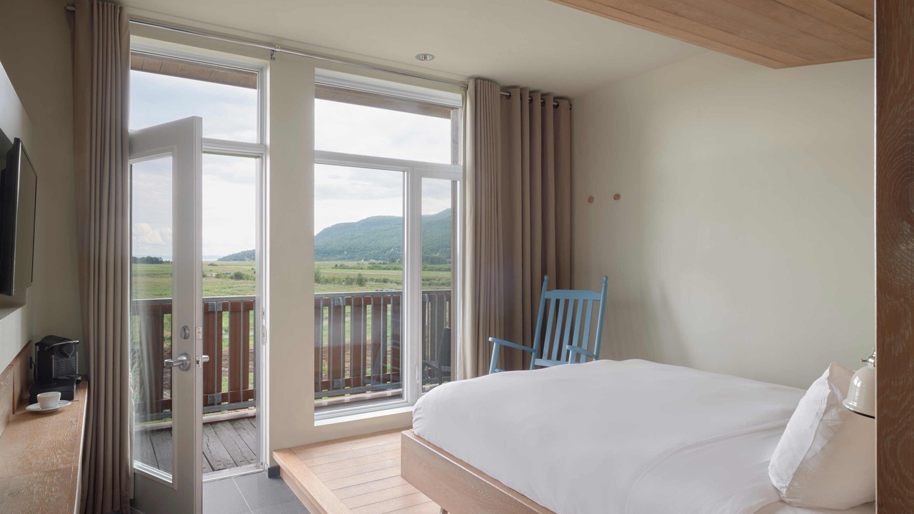 Photo of Bedroom in Baie-St-Paul