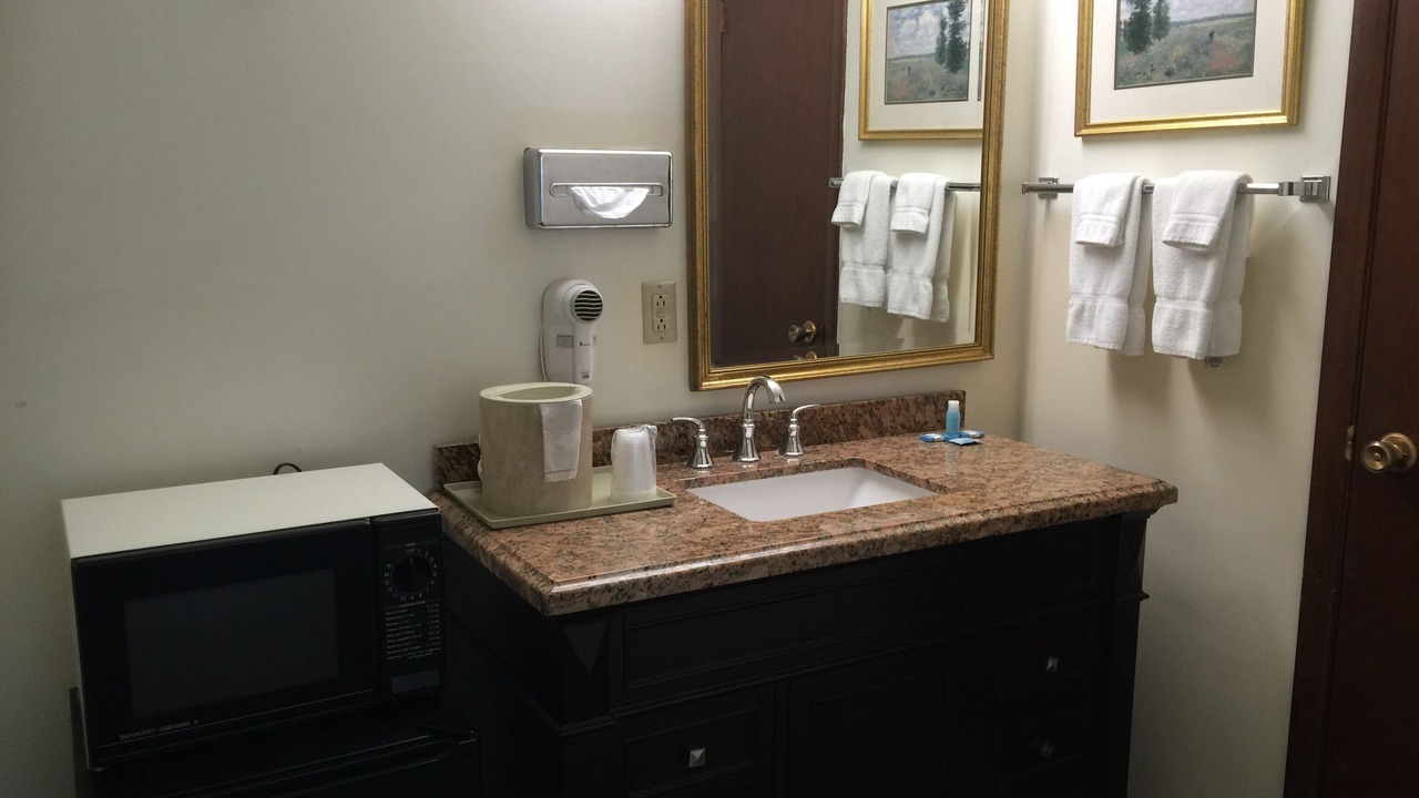 Photo of Bathroom in Williamsburg