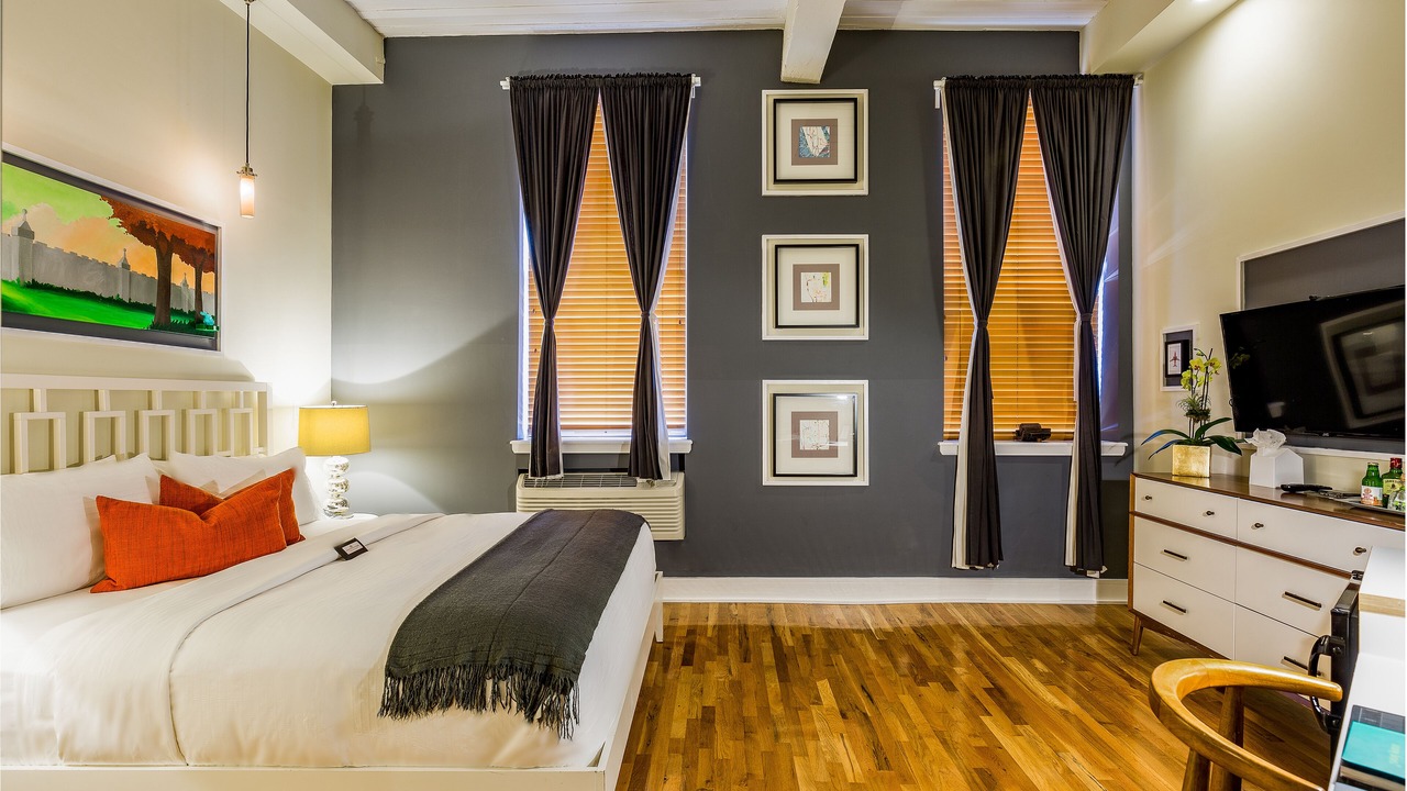 Photo of Others in Greenpoint