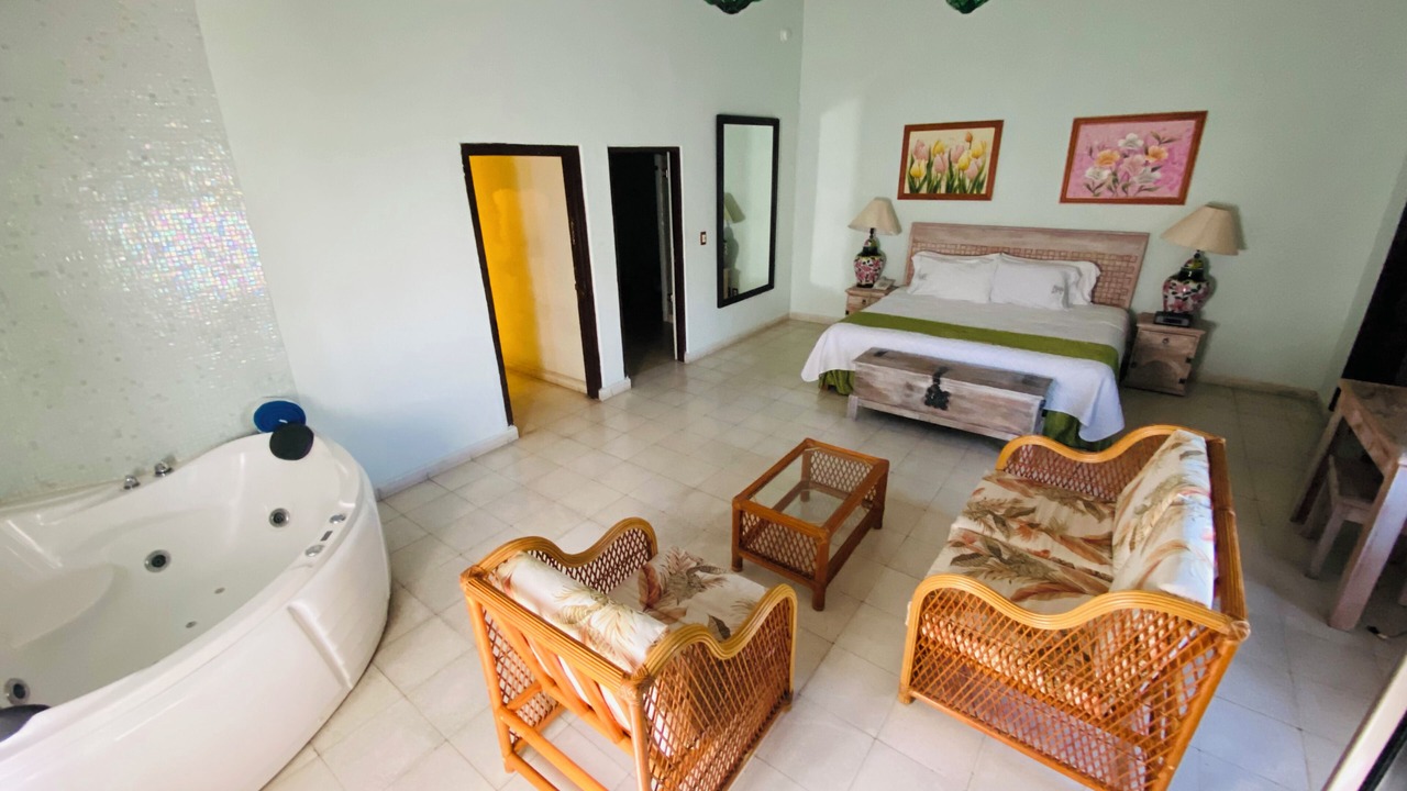 Photo of Bedroom in Central Cuernavaca