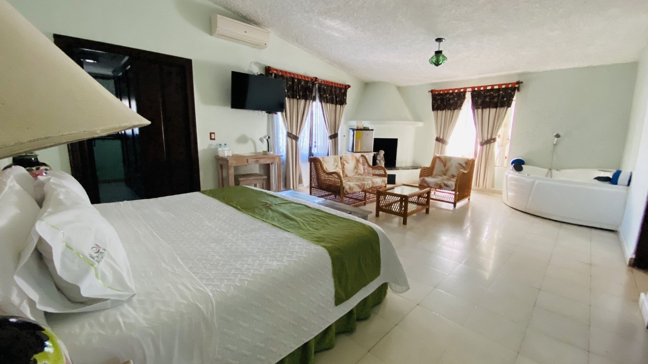 Photo of Bedroom in Central Cuernavaca