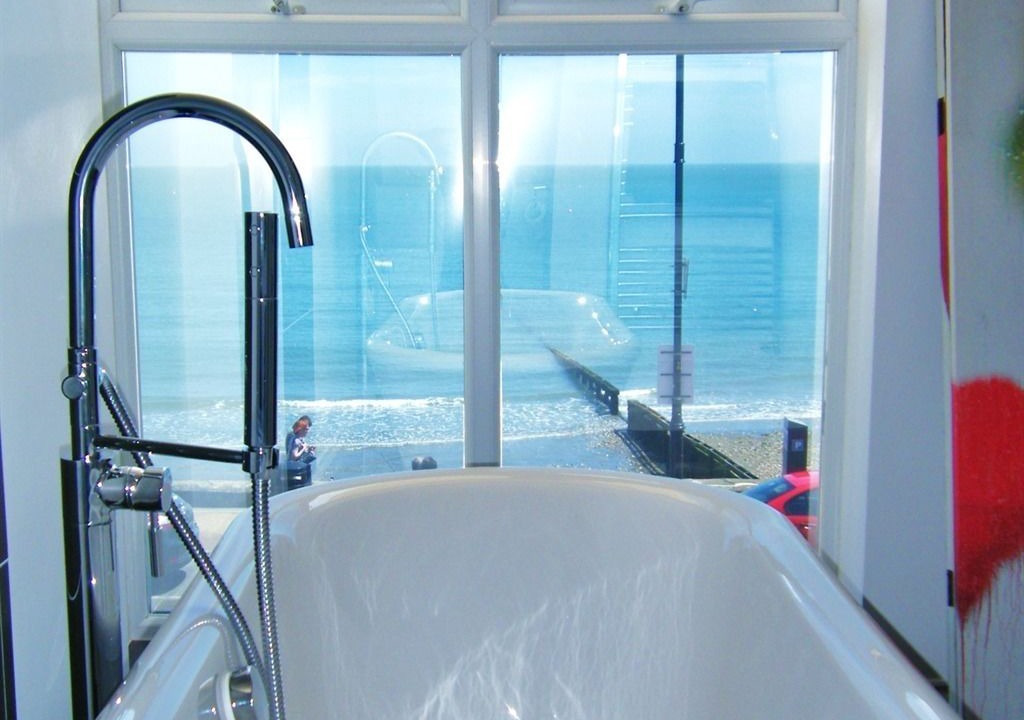 Photo of Bathroom in Shanklin
