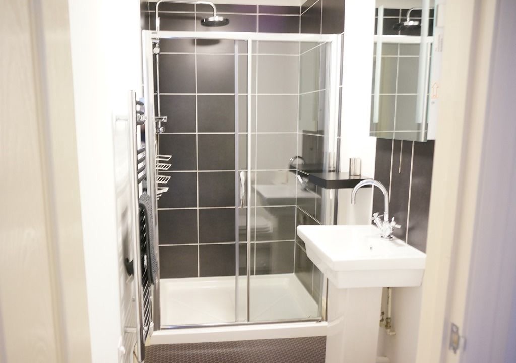 Photo of Bathroom in Shanklin