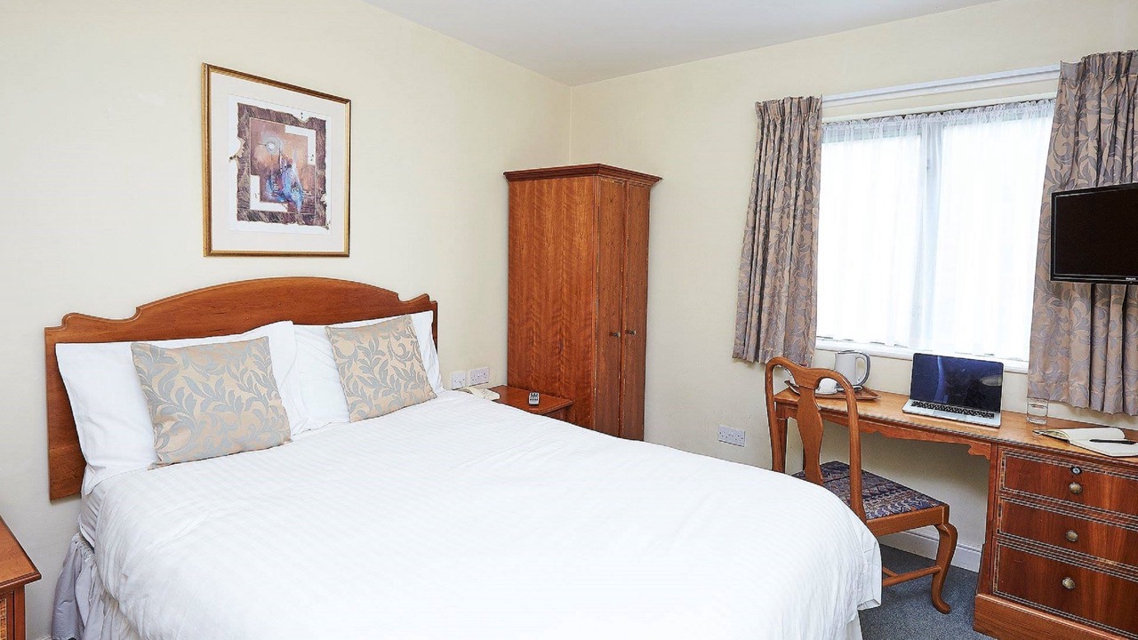 Photo of Others in Yarnfield