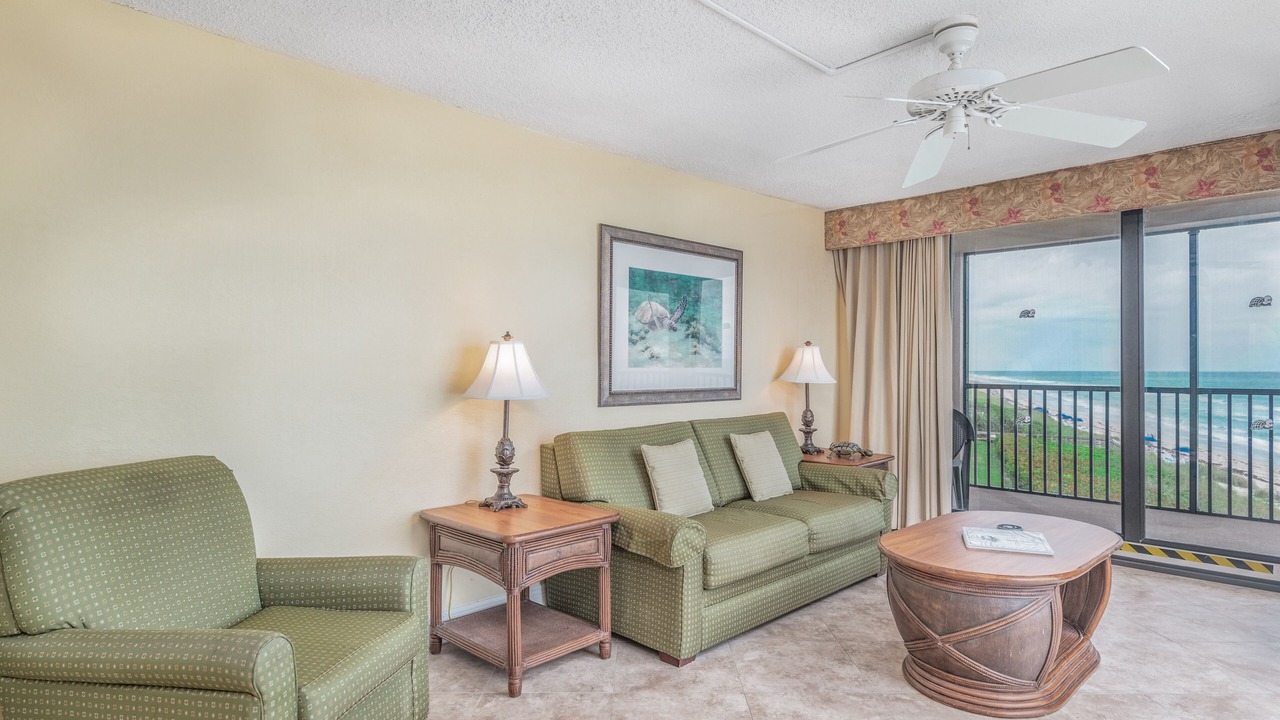 Photo of Livingroom in Hutchinson Island South