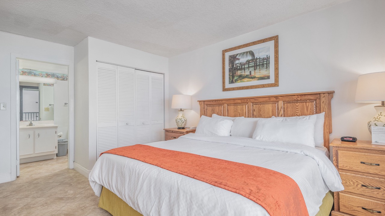 Photo of Bedroom in Hutchinson Island South