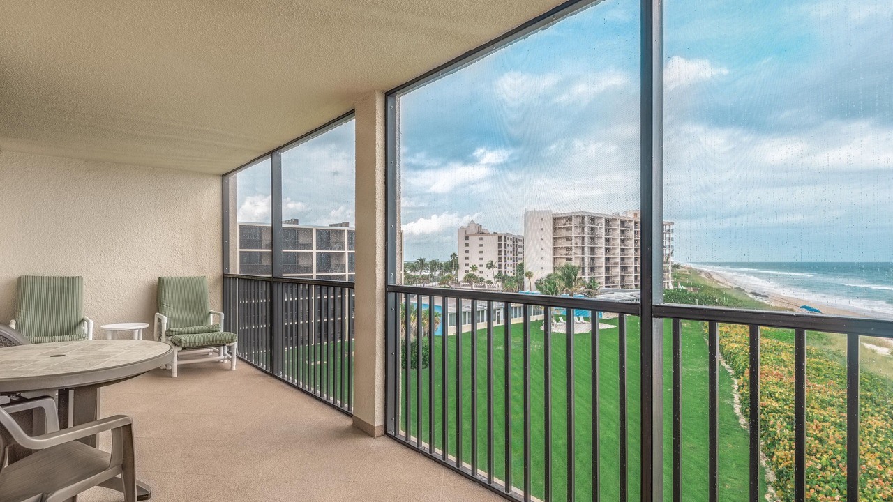 Photo of Patio Balcony in Hutchinson Island South