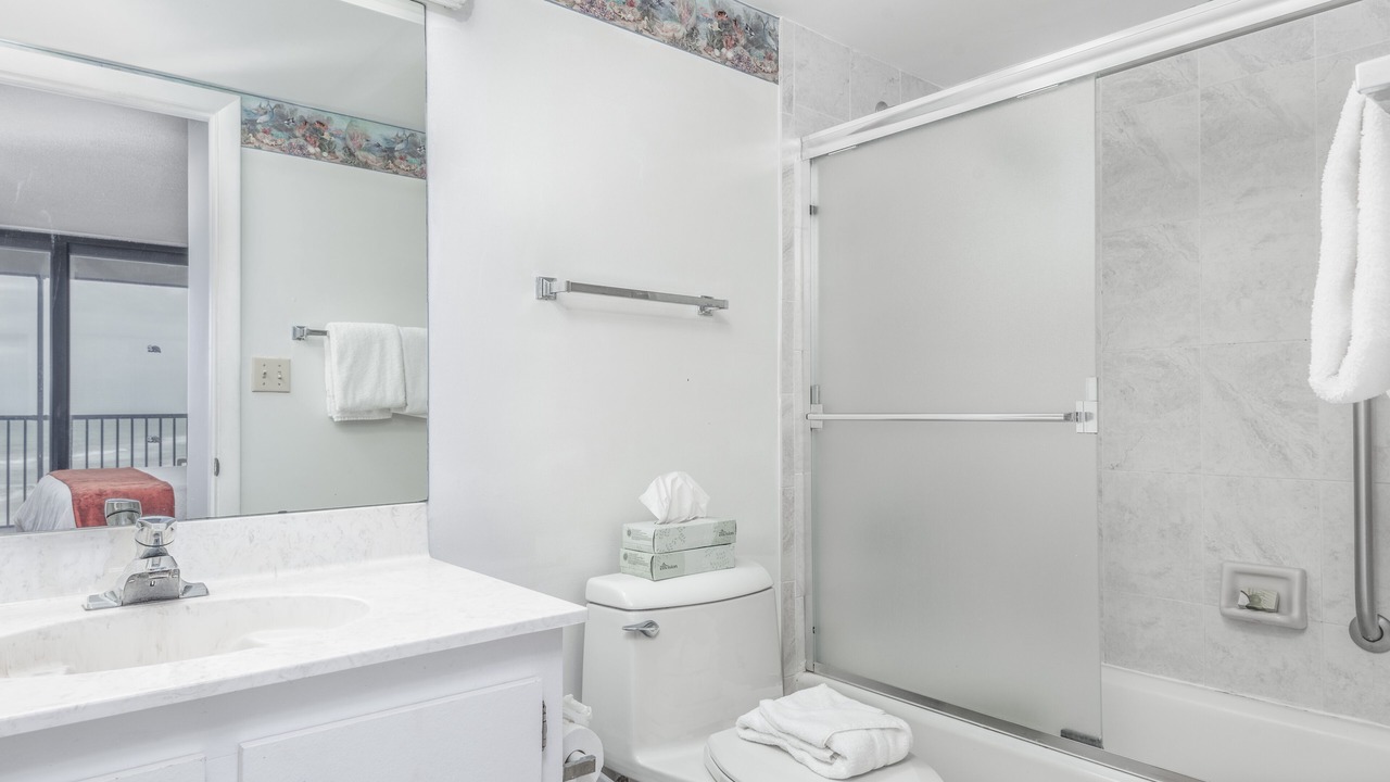 Photo of Bathroom in Hutchinson Island South