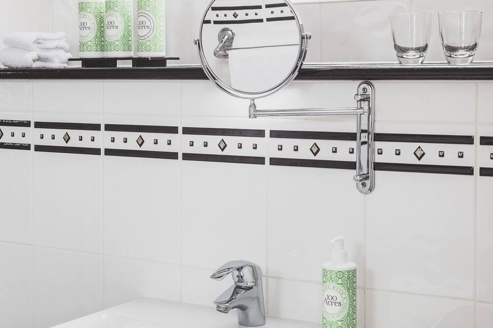 Photo of Bathroom in Bromfield