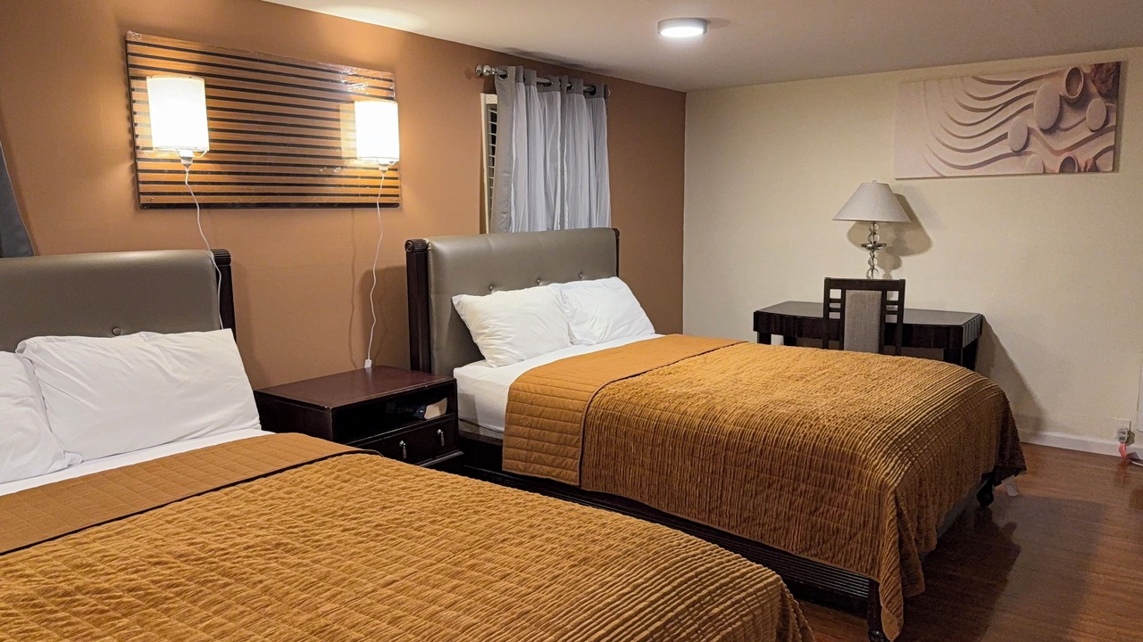 Photo of Bedroom in Shinnecock Hills